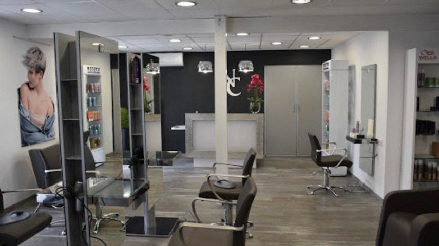Salon de coiffure mixte à reprendre - Loiret Ouest (45)